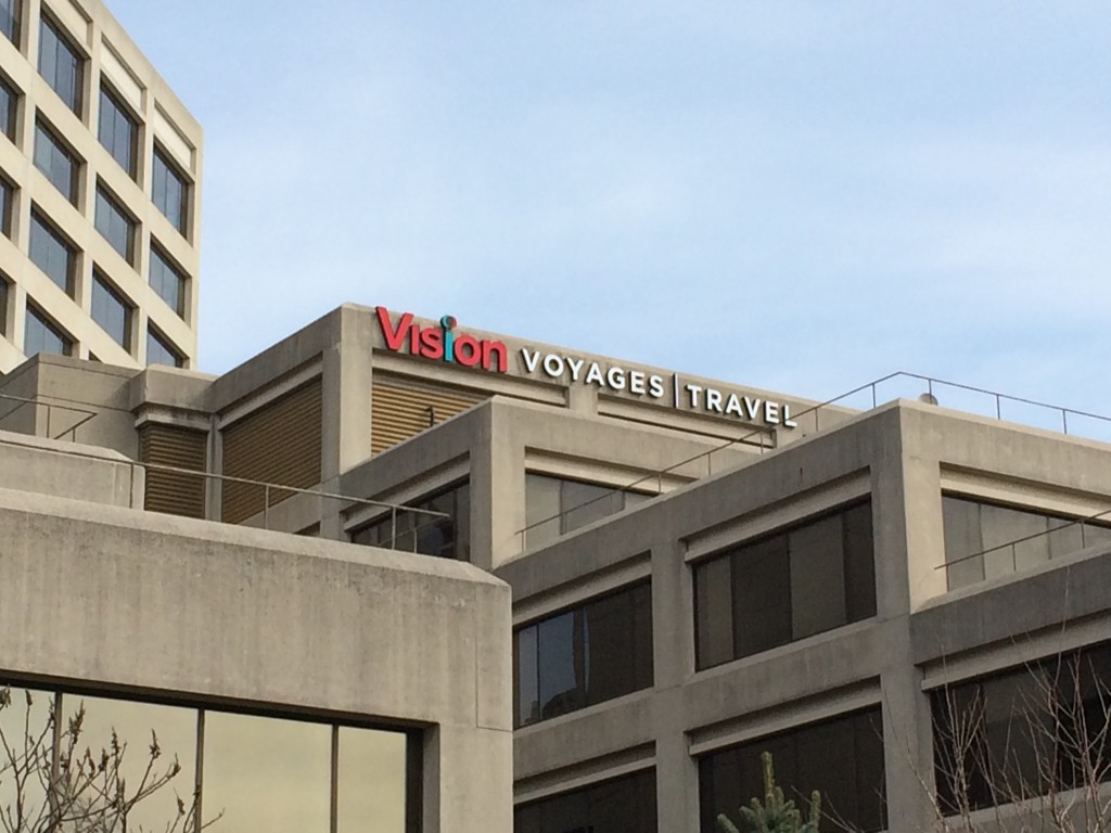 YYZ_Signage_1
